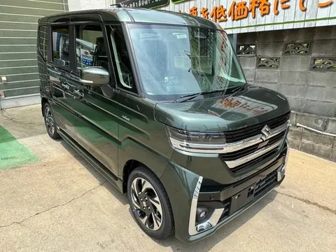 Suzuki Spacia Custom