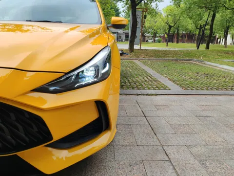 MG MG5