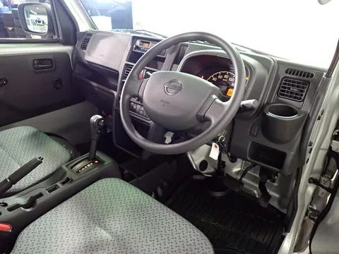 Nissan Clipper Truck