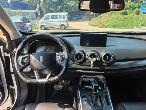 Wey VV7