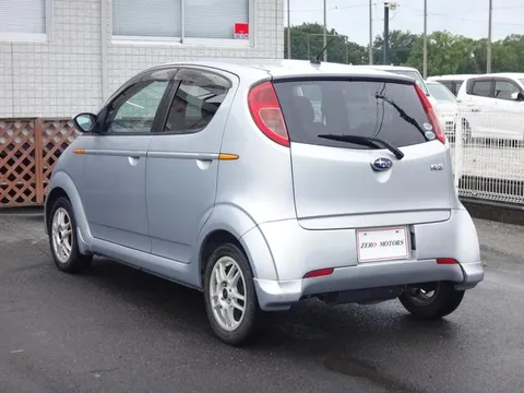 Subaru R2