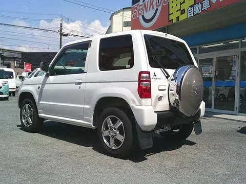 Mitsubishi Pajero Mini