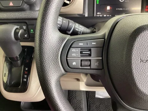 Honda N-BOX Joy