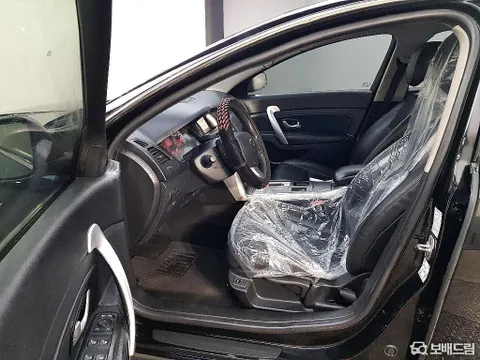 Renault SM5