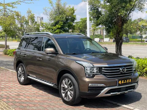Gac GS8