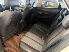 Peugeot 4008