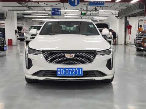 Cadillac CT4