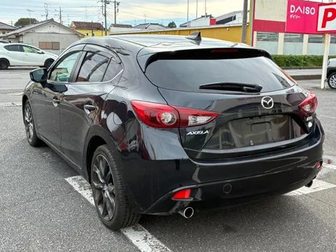 Mazda Axela Sport