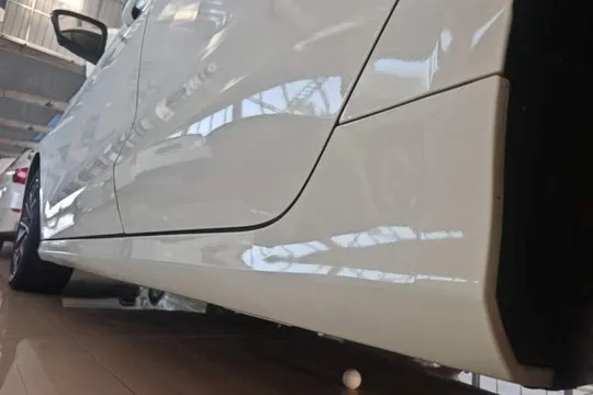 Geely Binray