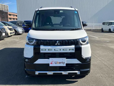 Mitsubishi Delica Mini