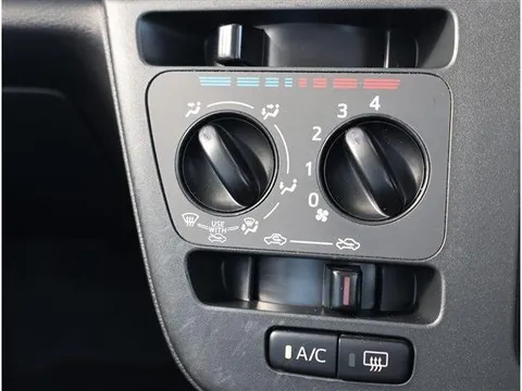 Daihatsu Mira Tocot