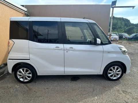 Nissan Dayz Roox