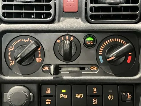 Nissan Clipper Truck