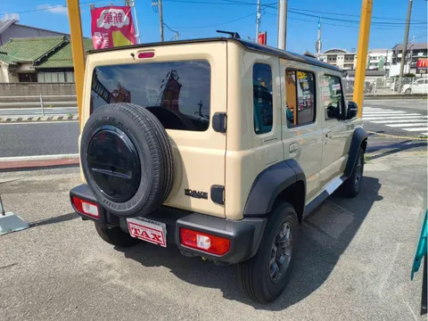 Suzuki Jimny Nomade