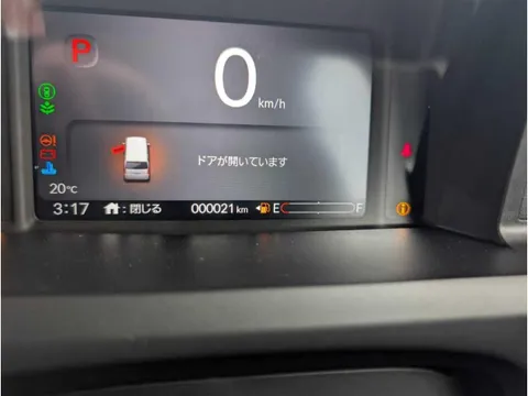 Honda N-BOX Custom