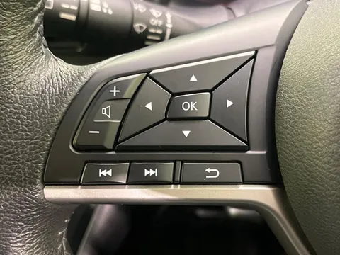 Mitsubishi eK X