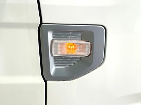 Toyota Pixis Mega