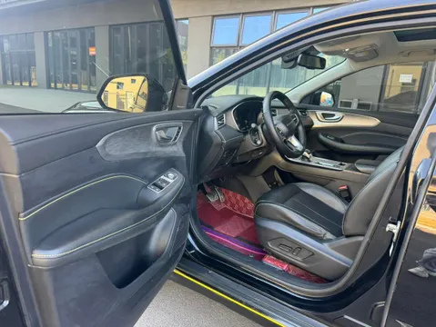 Roewe RX5