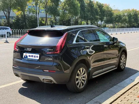 Cadillac XT4