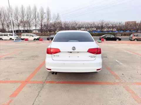 Volkswagen Sagitar