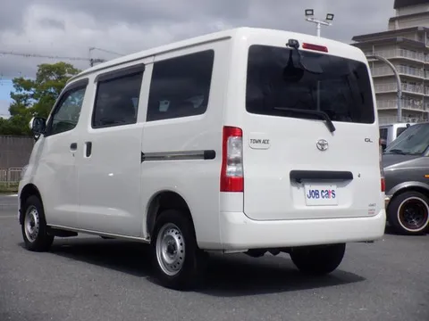 Toyota TownAce Van