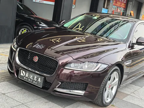 Jaguar XFL