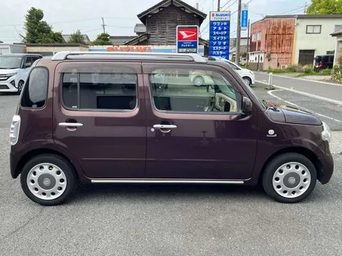 Daihatsu Mira Cocoa