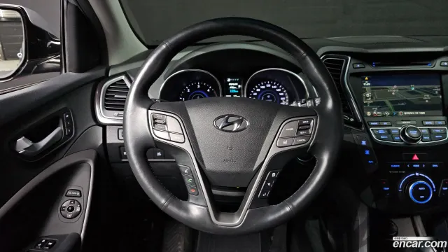 Hyundai Grand Santa Fe (Maxcruz)