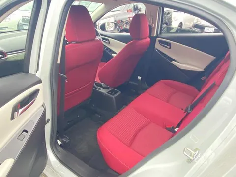 Mazda Mazda2 (Demio)