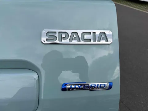Suzuki Spacia