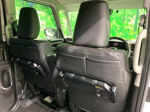 Suzuki Spacia Custom