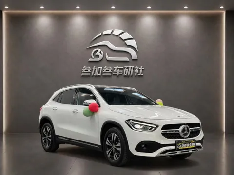 Mercedes-Benz Mercedes-Benz GLA