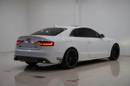 Audi S5