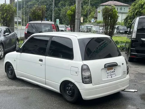 Daihatsu Mira