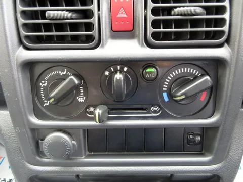 Nissan Clipper Truck