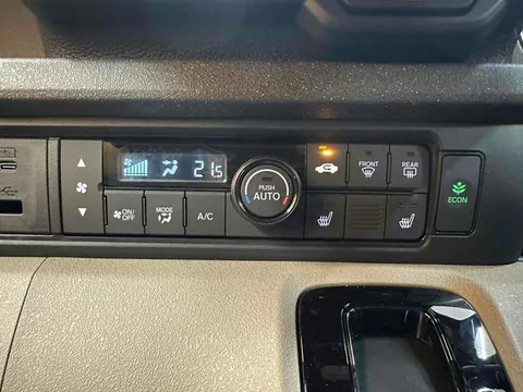 Honda N-BOX Joy