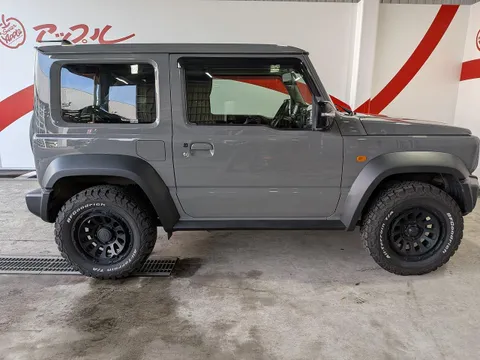 Suzuki Jimny Sierra