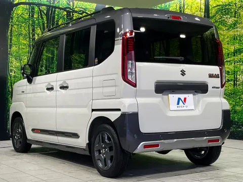 Suzuki Spacia Gear