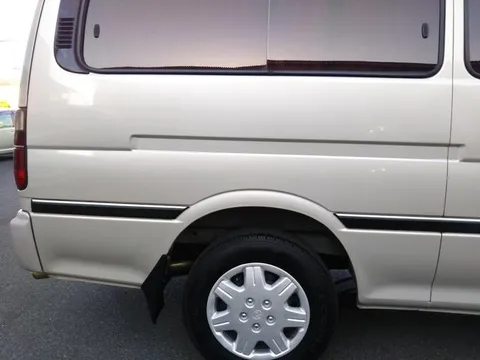 Toyota HiAce Wagon