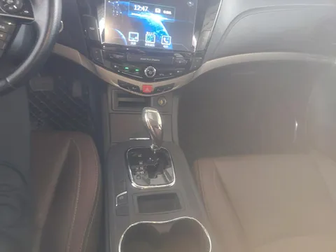 BYD S7