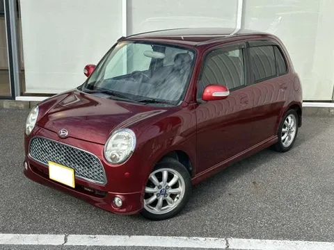 Daihatsu Mira Gino