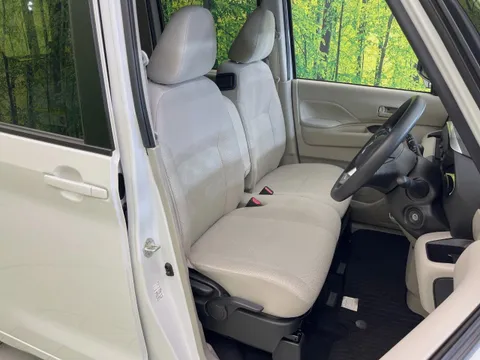 Mitsubishi eK Space