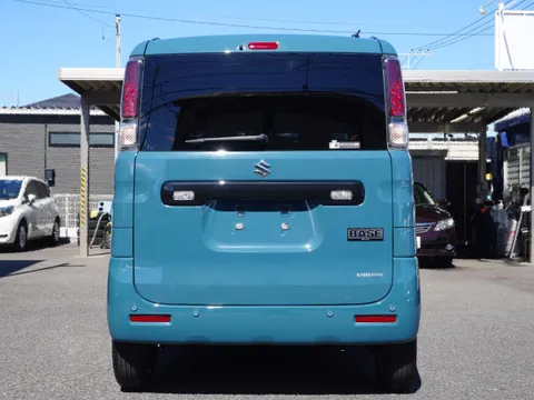 Suzuki Spacia Base
