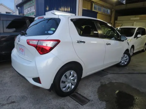 Toyota Yaris (Vitz)
