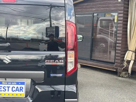 Suzuki Spacia Gear