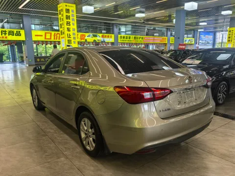 Roewe 360