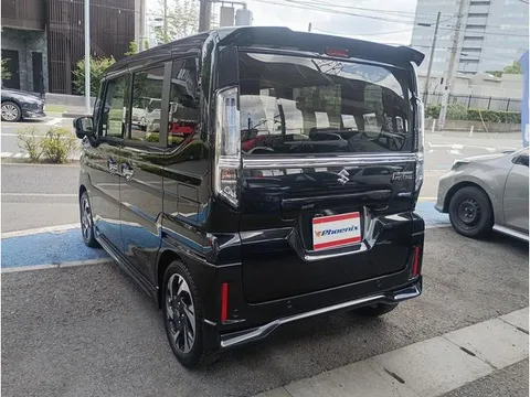 Suzuki Spacia Custom