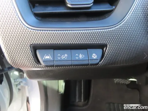 Renault XM3