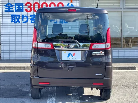 Suzuki Spacia