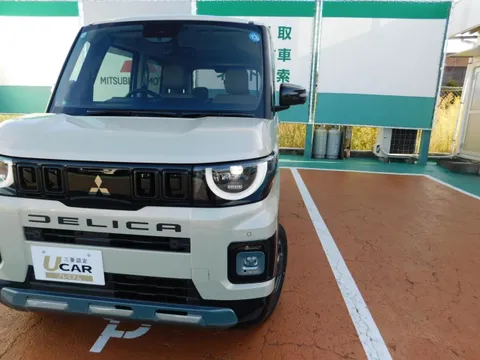 Mitsubishi Delica Mini